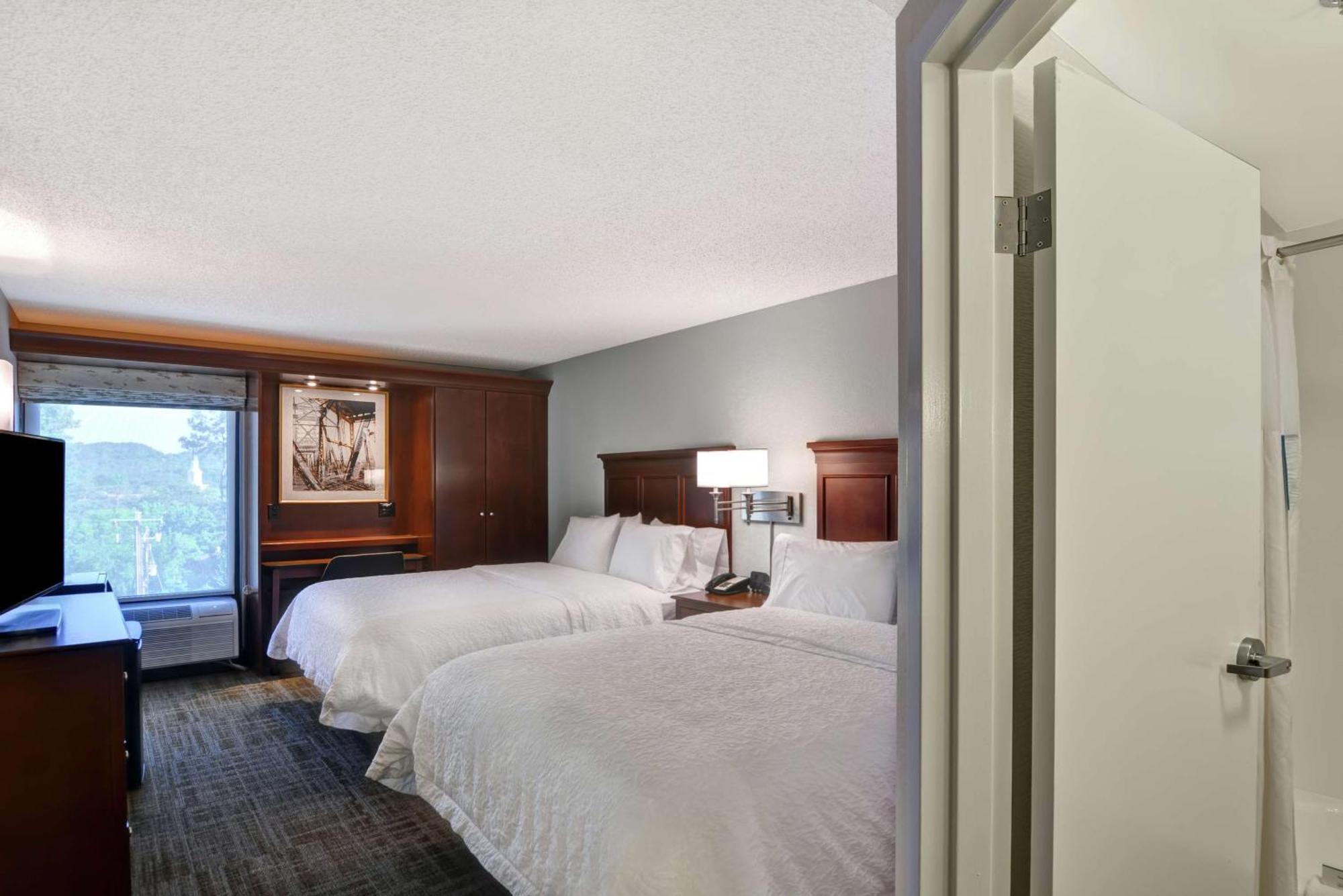 Hampton Inn Birmingham/Mountain Brook Bagian luar foto